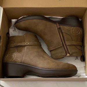 JBU (Jambu) Ankel Boots - Size 8.5 - BRAND NEW 💥